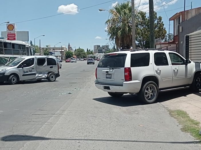 Intenta Dar Vuelta Prohibida Y Protagoniza Fuerte Choque Norte De