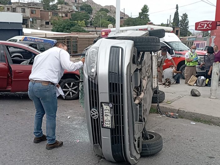 Aparatoso Choque Deja Mujer Lesionada Norte De Chihuahua