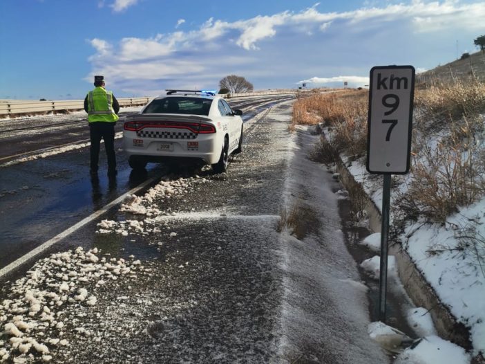 Continúa cierre de tramo carretero por nevadas Norte De Chihuahua