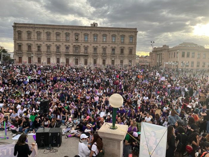 Pide Congreso No Criminalizar A Mujeres En Protestas De M Norte De