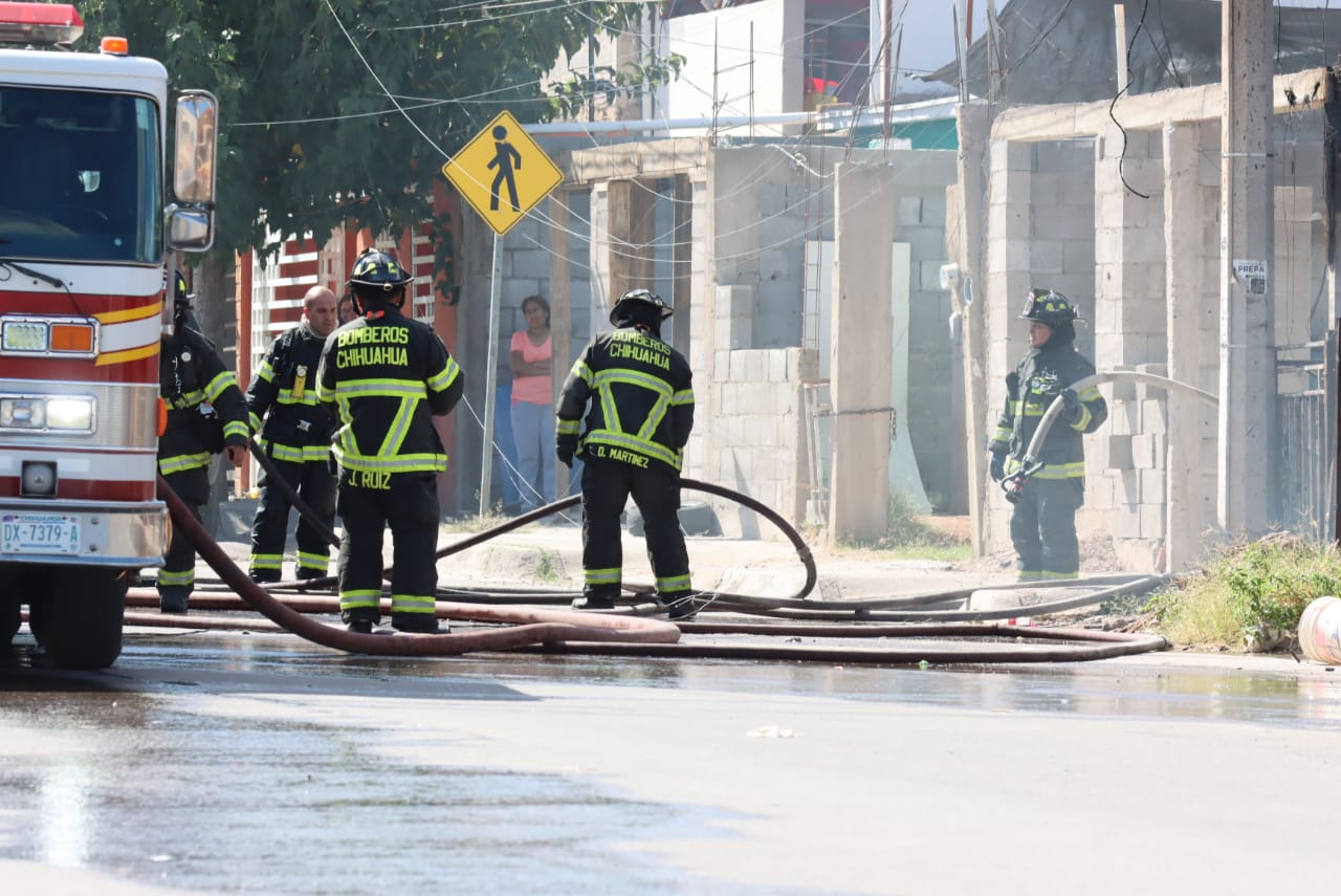 Se incendia vivienda en la colonia El Porvenir - Norte De Chihuahua